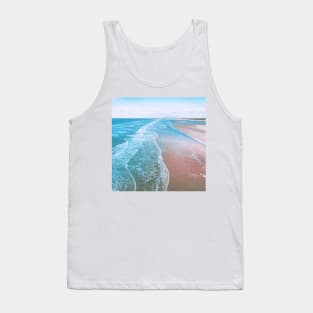 Do you want to go to the seaside? Tank Top